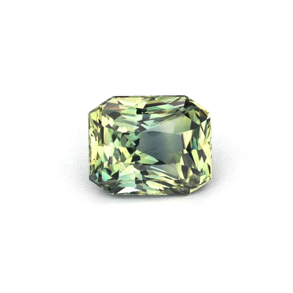 Green Sapphire - 1.32 ct
