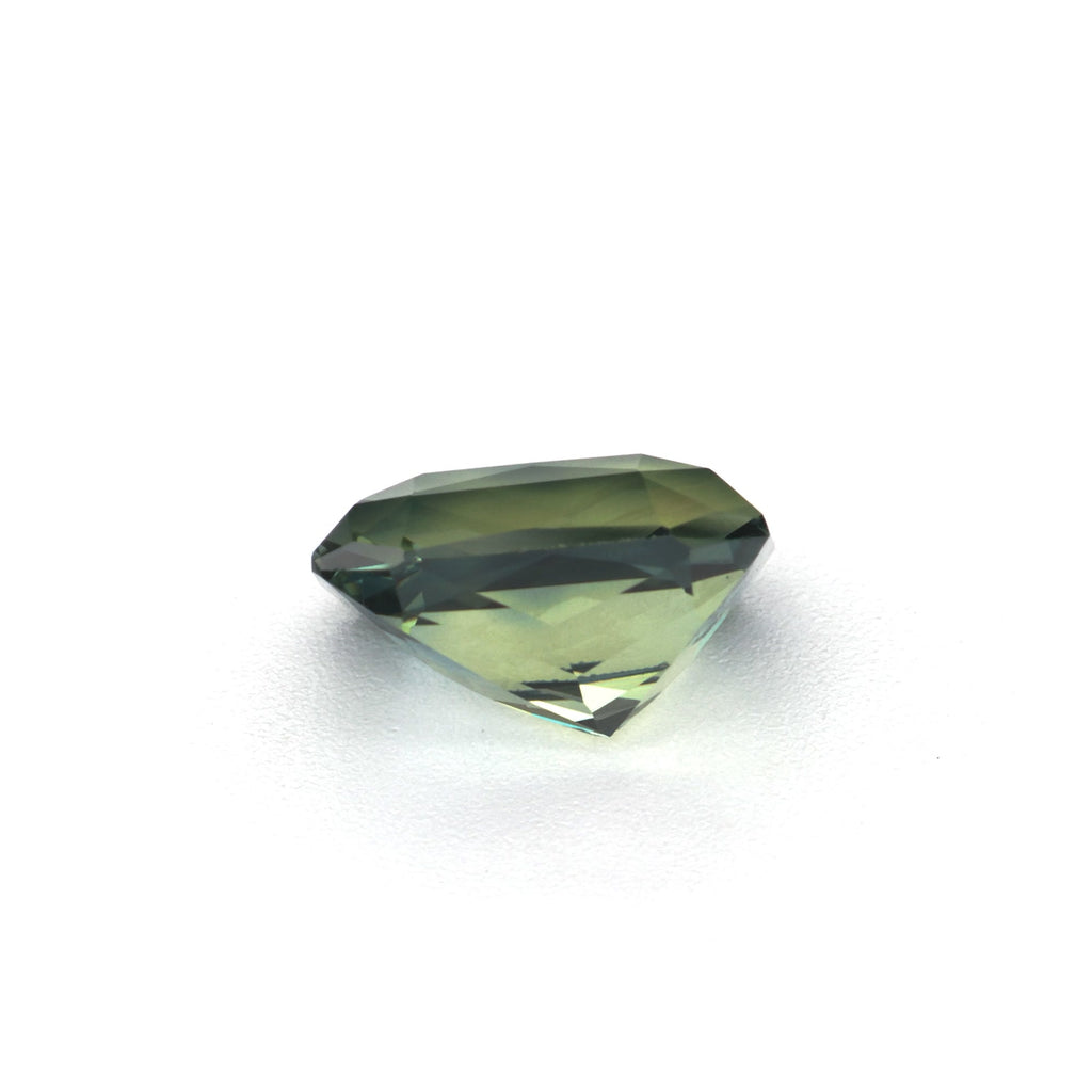 Green Sapphire - 1.32 ct