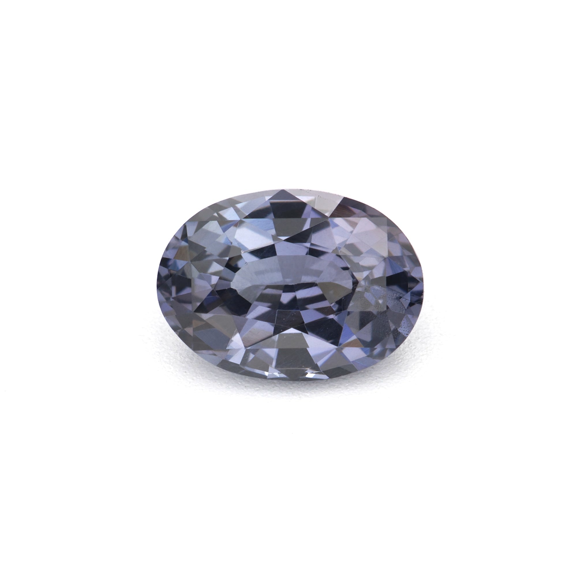 Gray spinel - 0.94 ct
