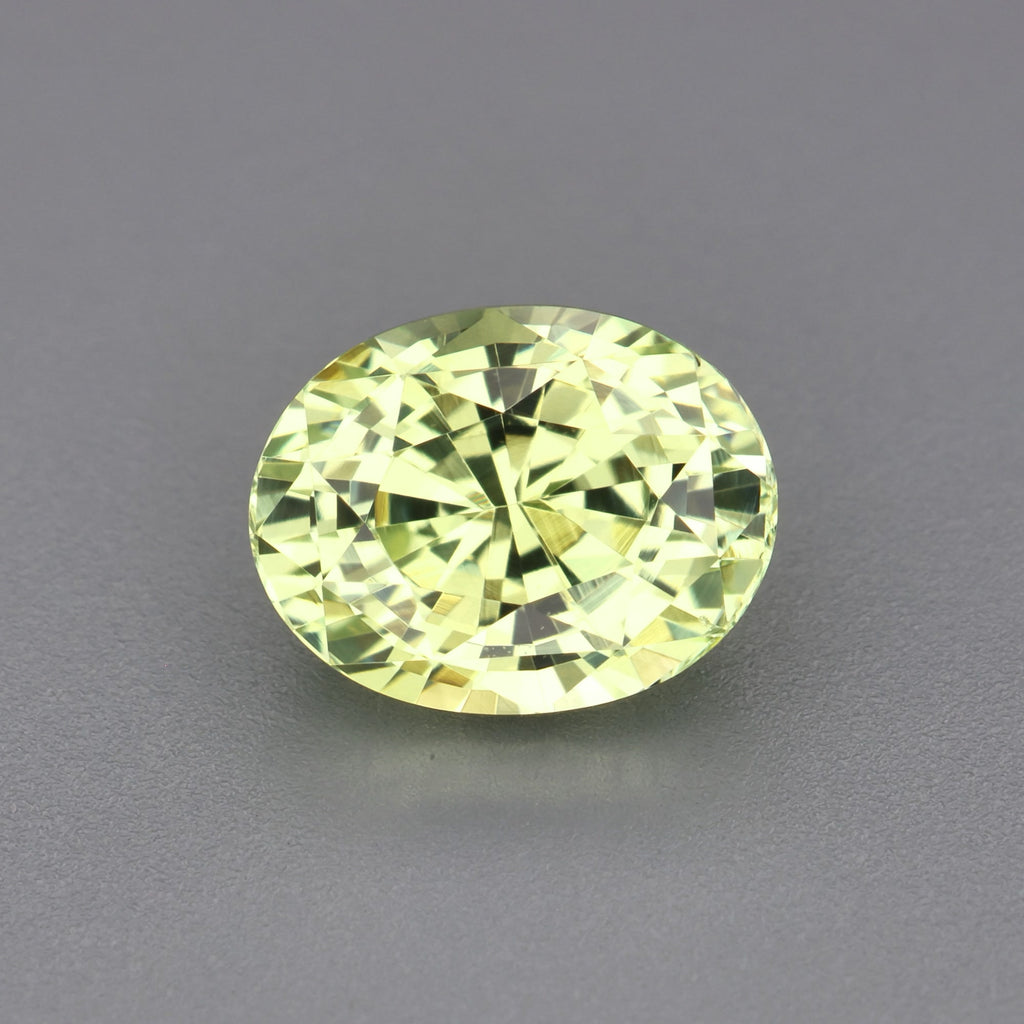 Green chrysoberyl - 1.25 ct