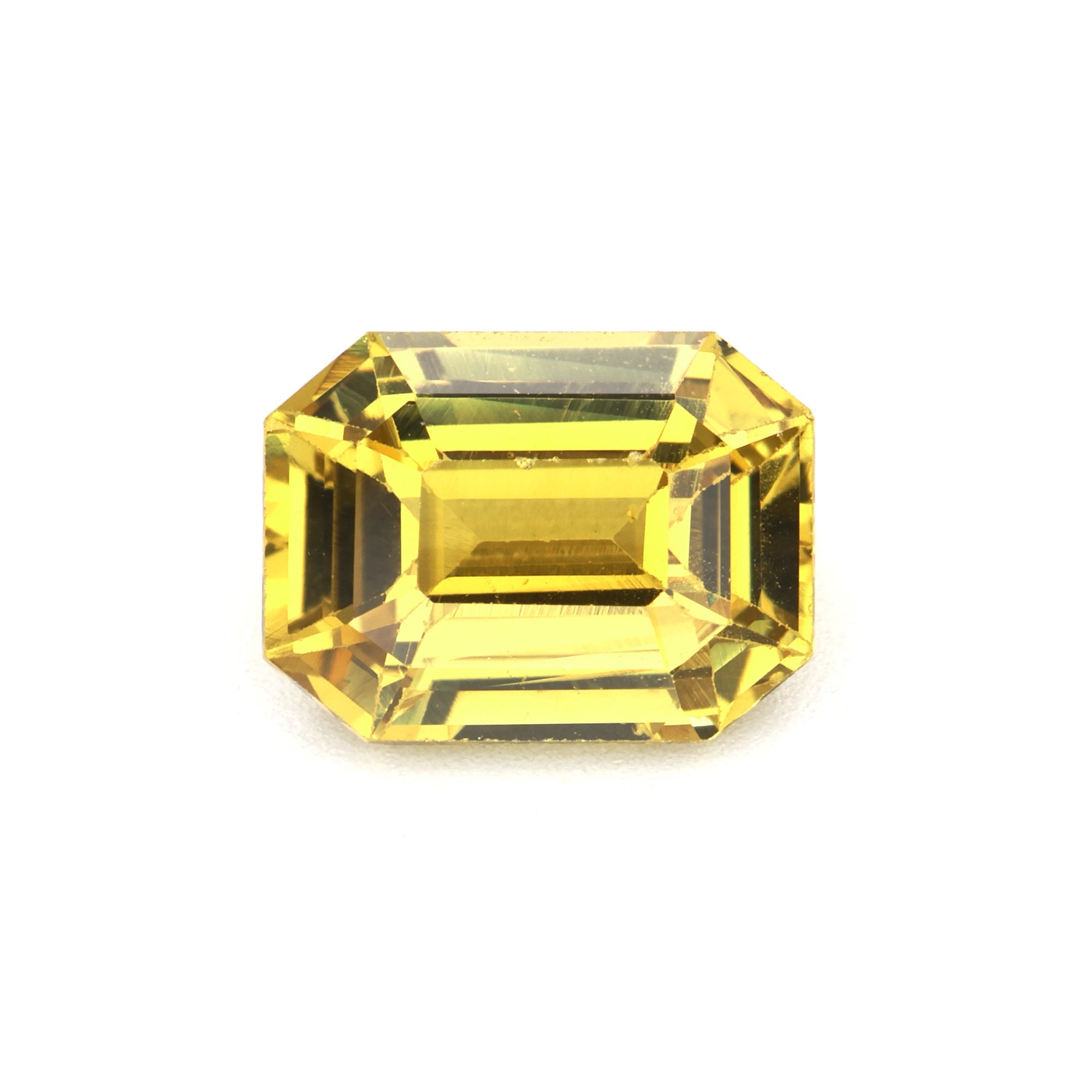 Yellow chrysoberyl - 1.06 ct