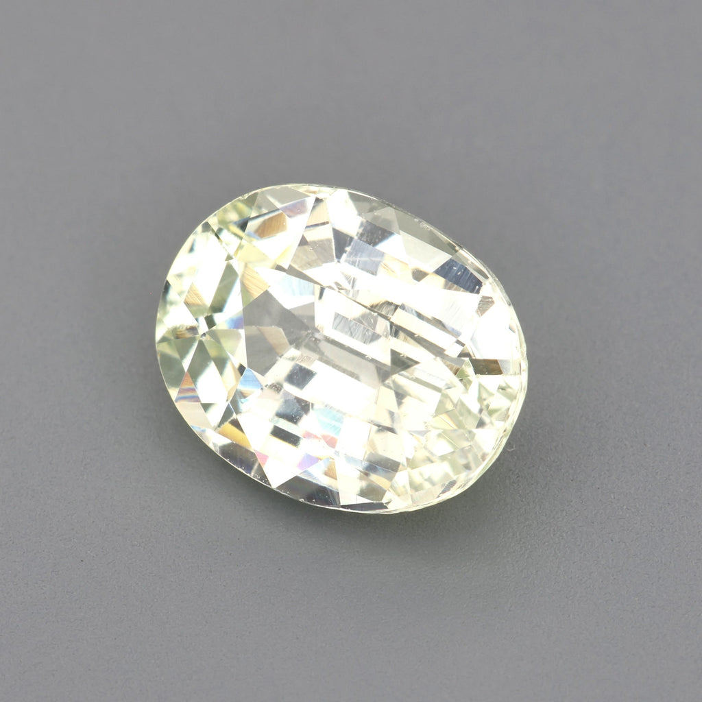 Vanadium chrysoberyl - 2.05 ct