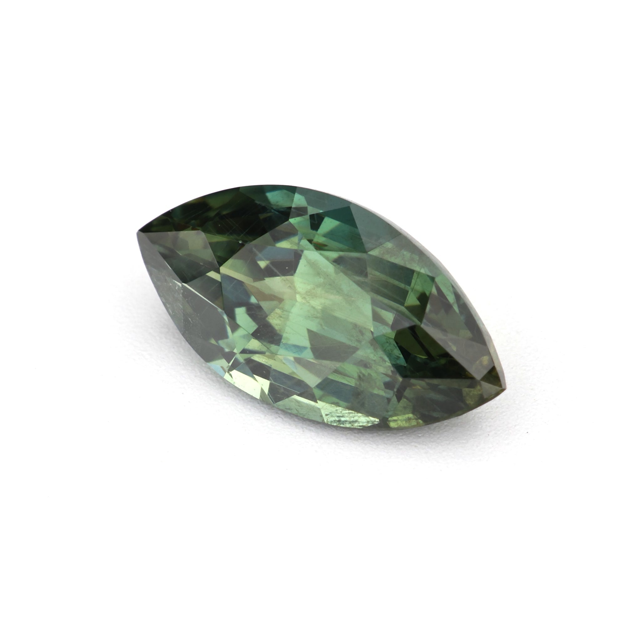 Green Sapphire - 1.39 ct