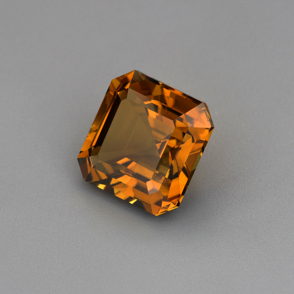 Brownish Yellow tourmaline - 4.35 ct