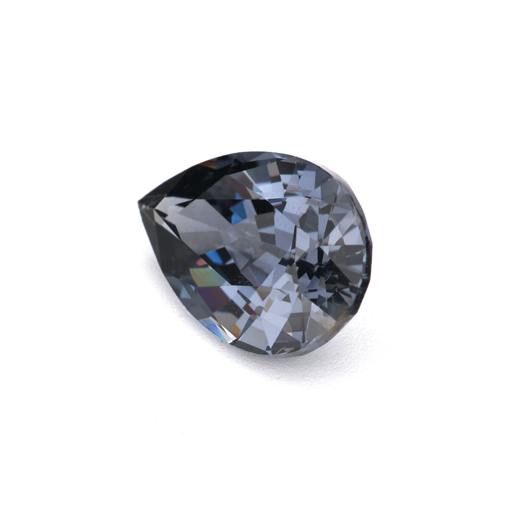 Gray spinel - 1.68 ct