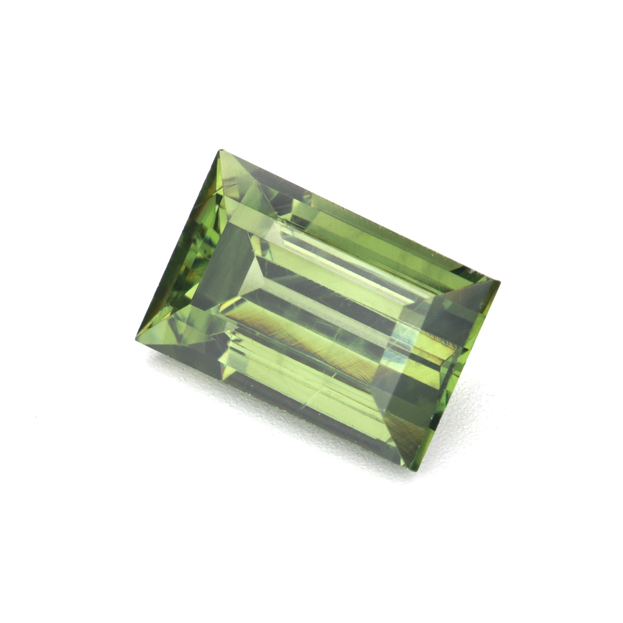 Green zircon - 1.77 ct