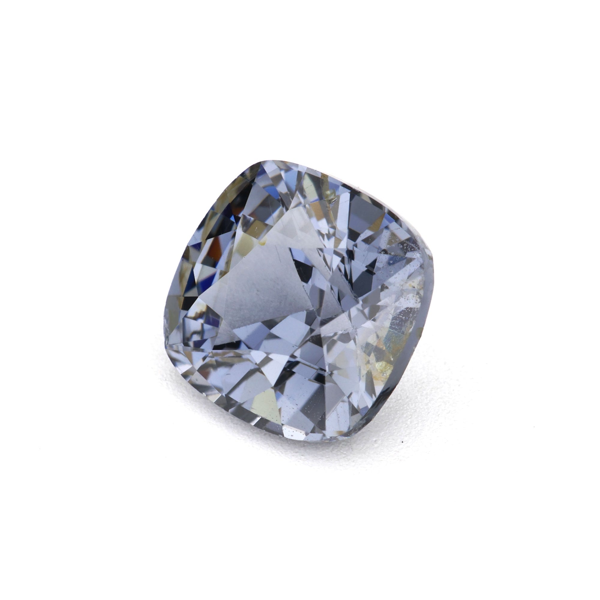 Gray spinel - 1.51 ct