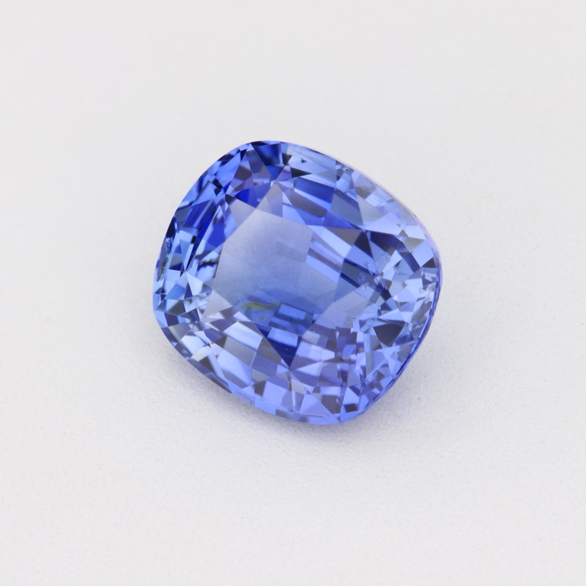 Blue sapphire - 1.06 ct