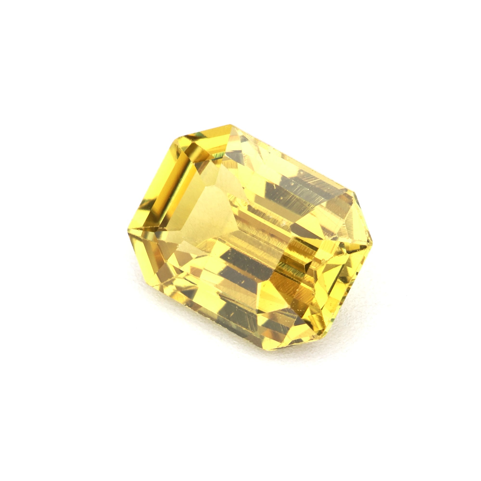 Yellow chrysoberyl - 1.06 ct
