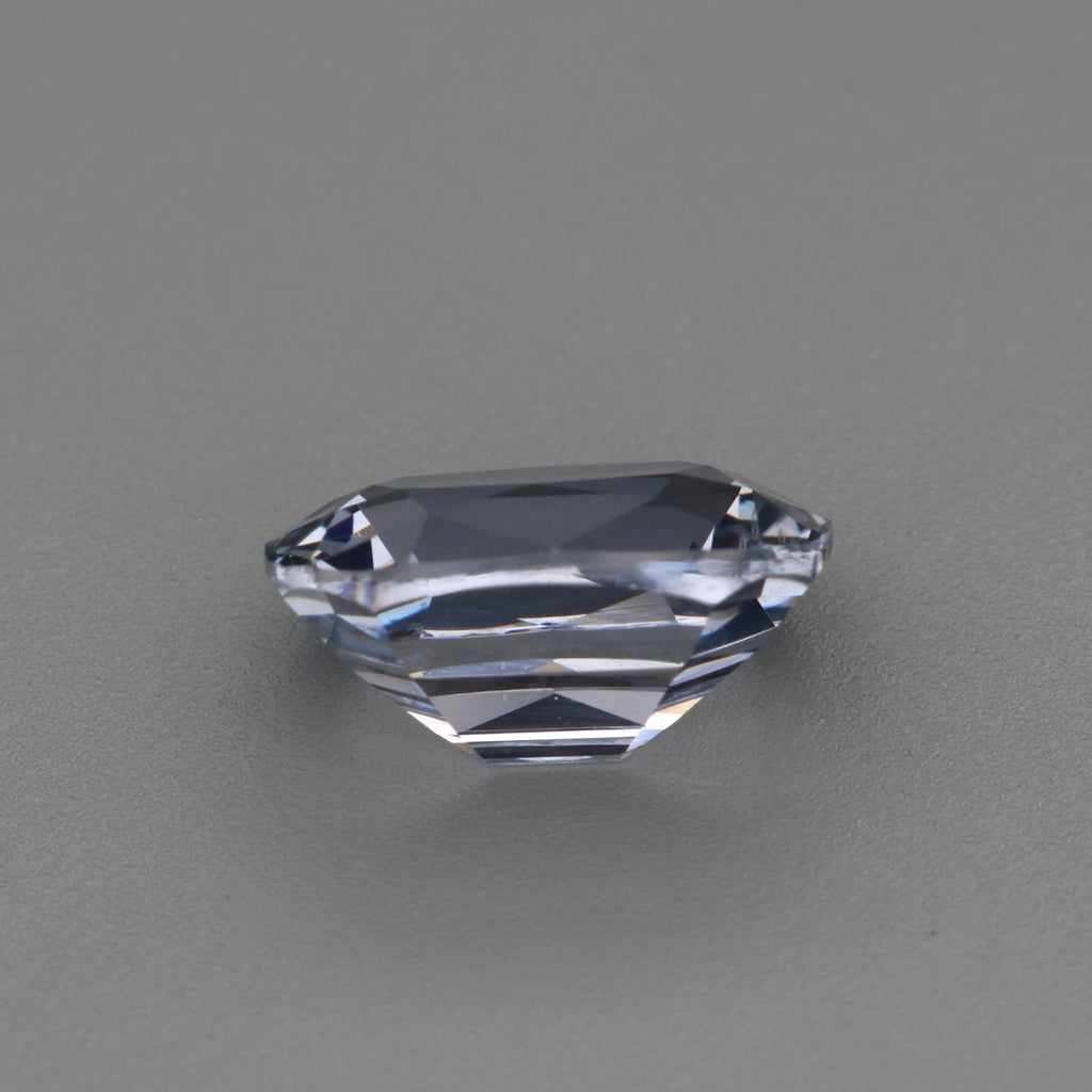 Grey Spinel - 1.05 ct