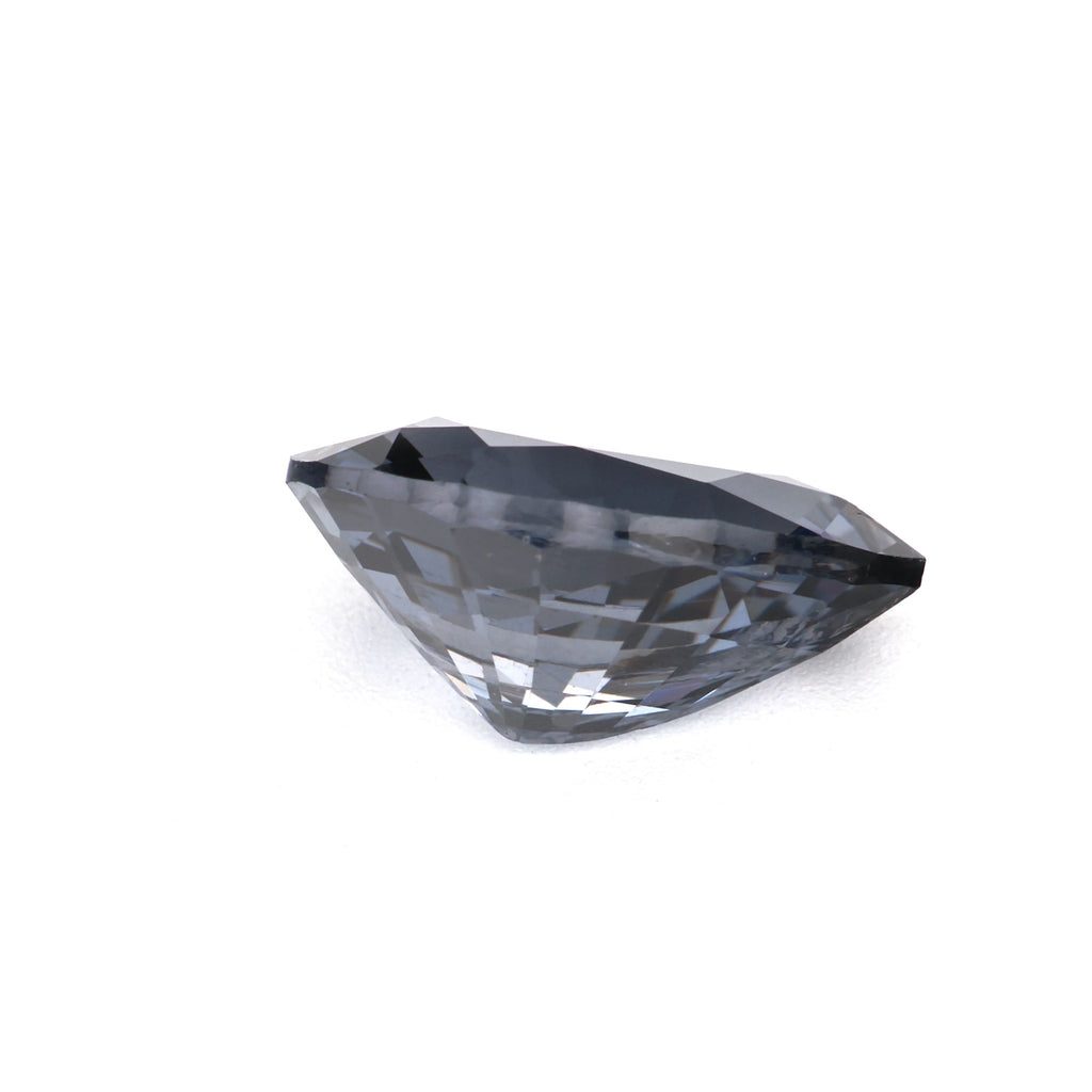 Gray spinel - 1.68 ct