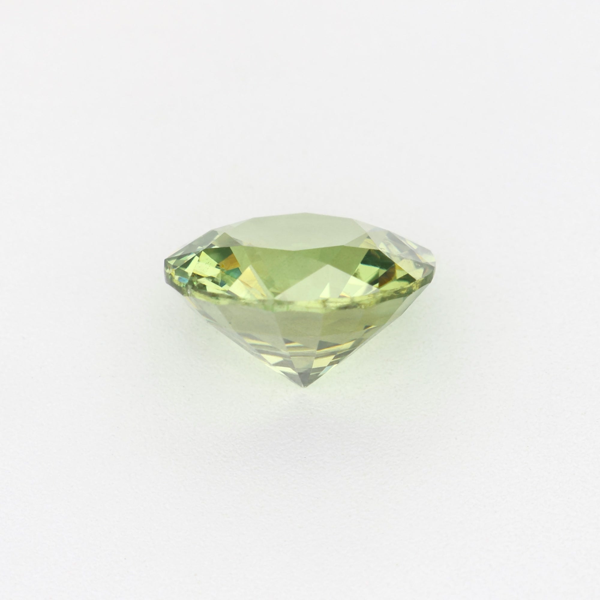 Green chrysoberyl - 1.07 ct