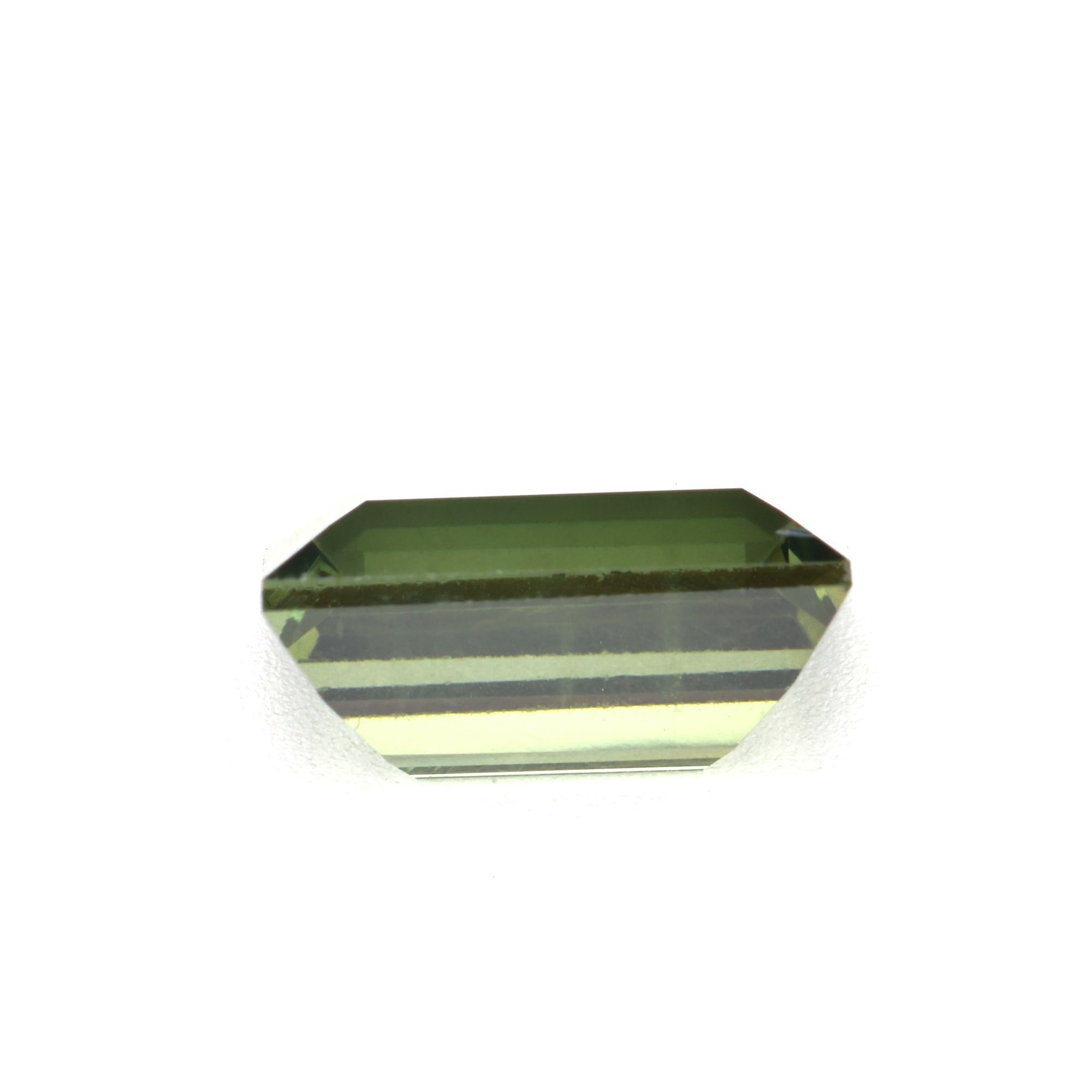 Green zircon - 1.77 ct
