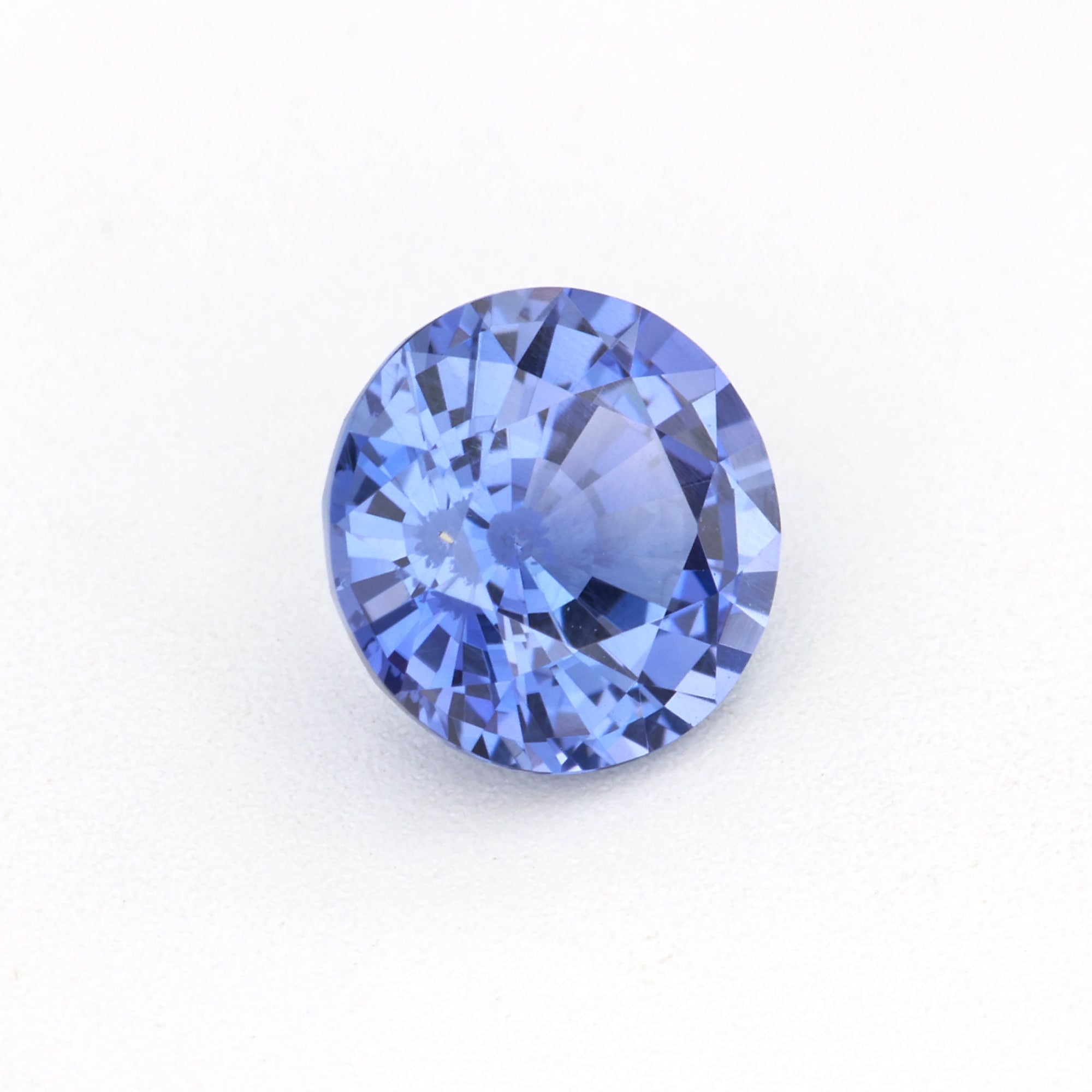 Blue sapphire - 0.62 ct