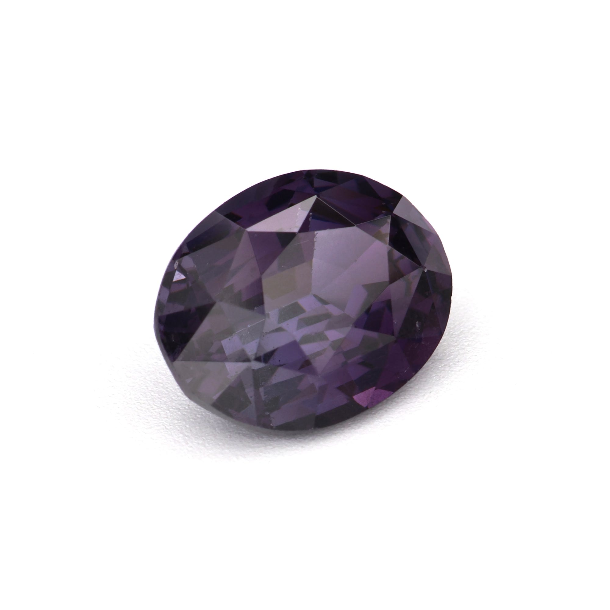 Dark purple spinel - 1.34 Ct