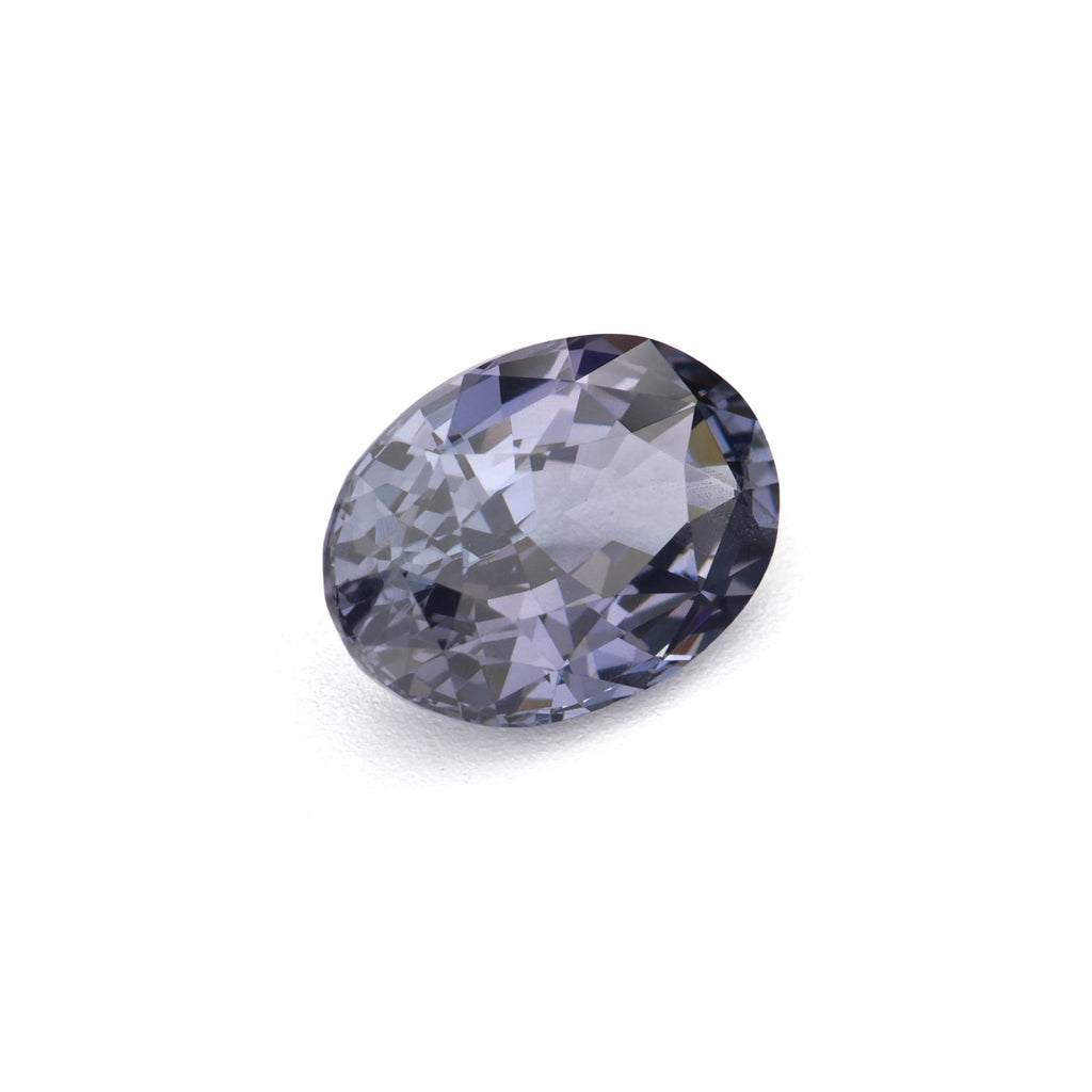 Gray spinel - 0.94 ct