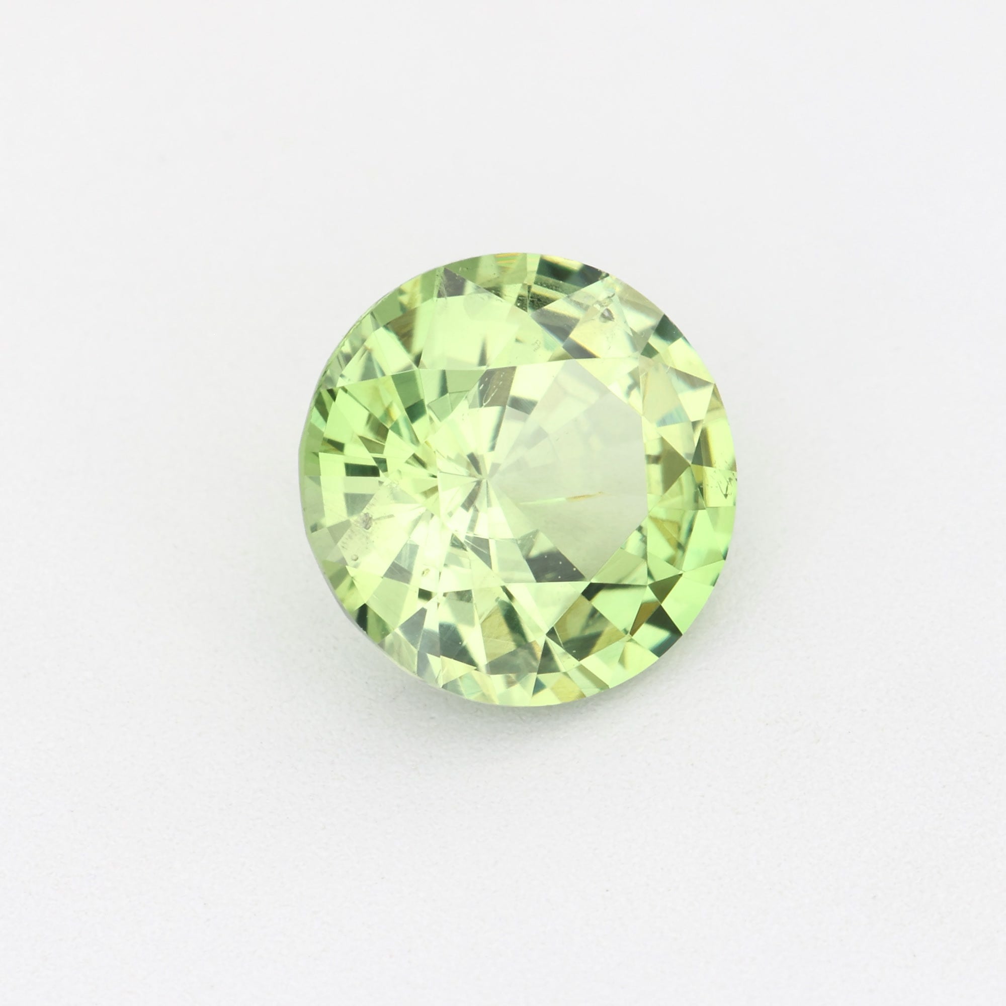 Green chrysoberyl - 1.07 ct