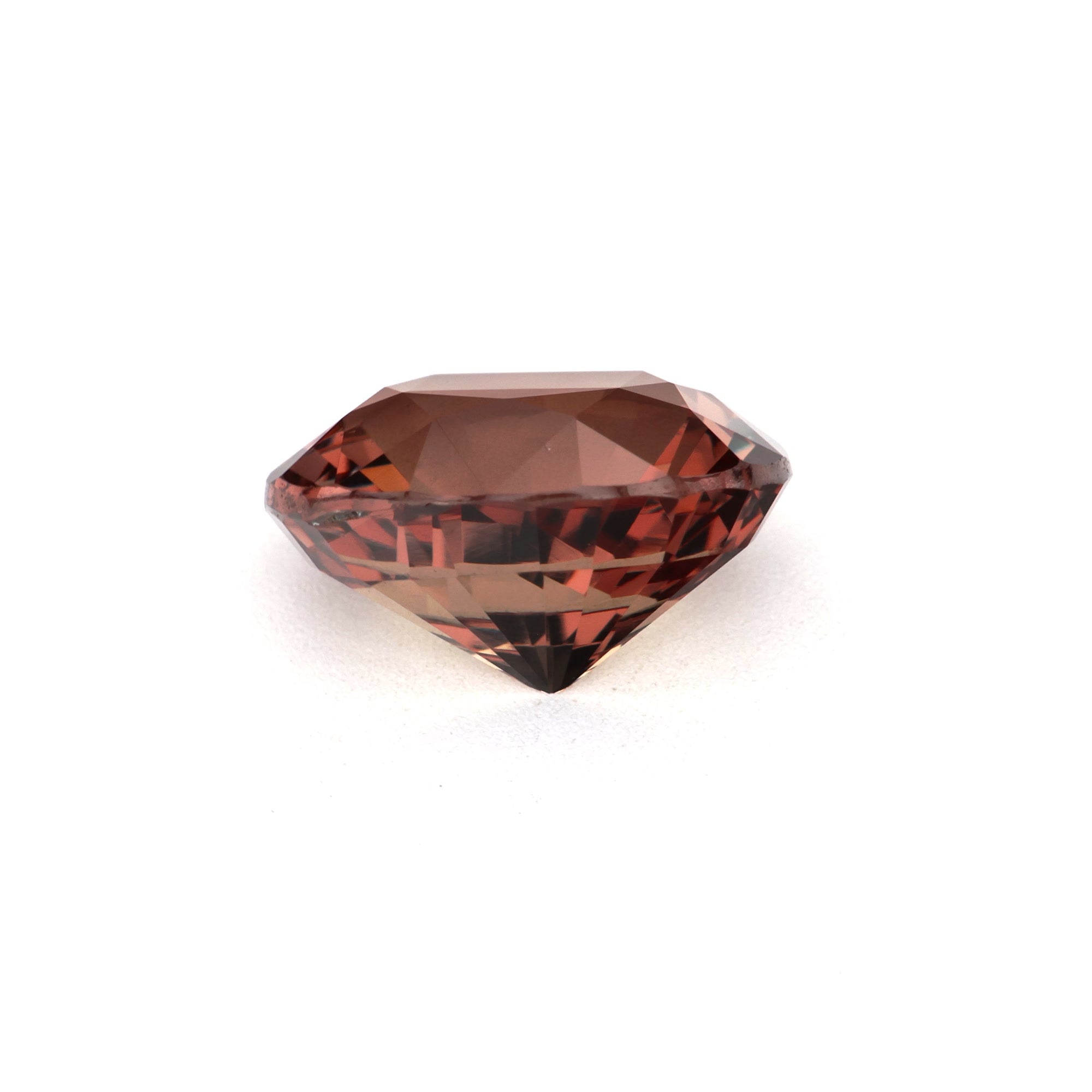 Garnet - 2.61 ct - Colour changing