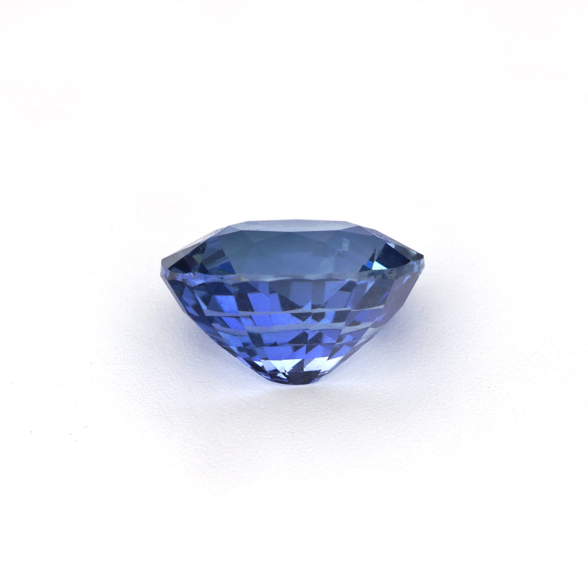 Blue Sapphire - 2.28 ct