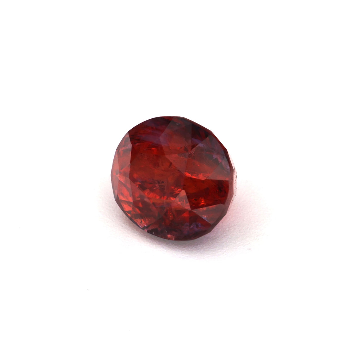Orangish red Sapphire - 1.01 ct