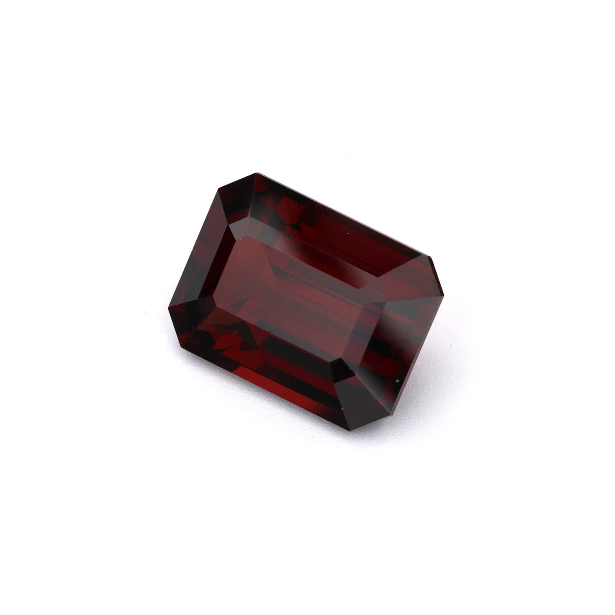Garnet - 6.93 ct