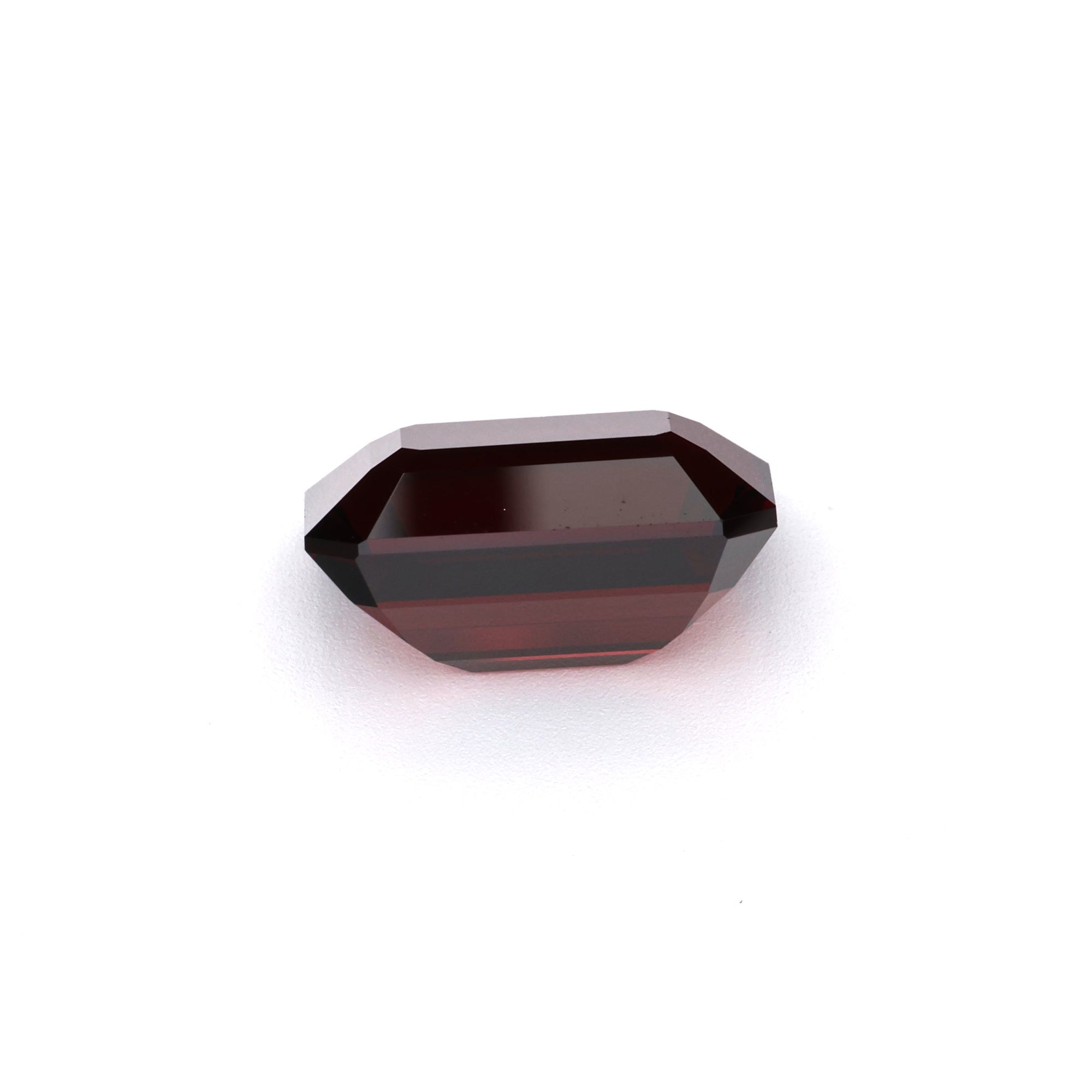 Garnet - 6.93 ct