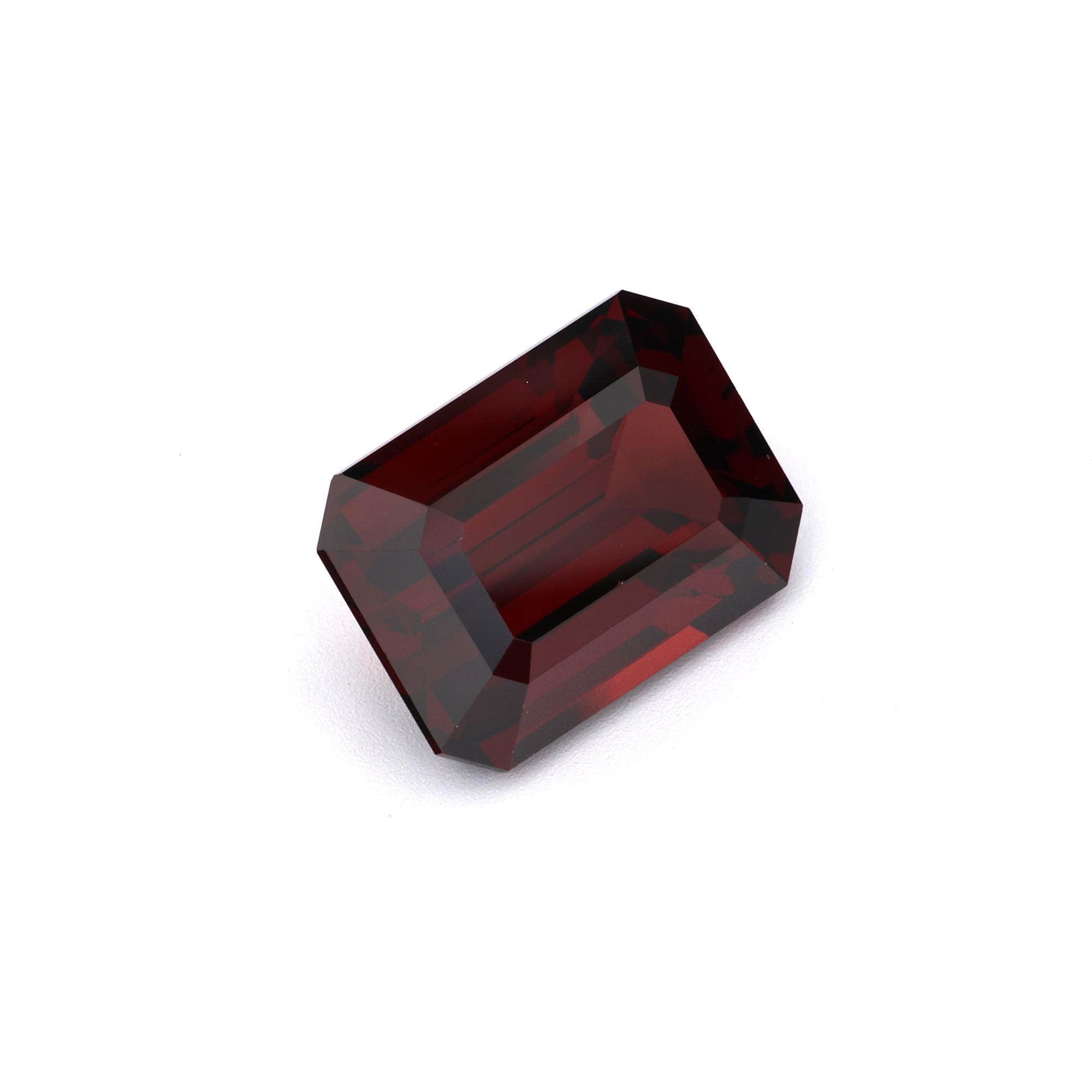 Garnet - 6.93 ct