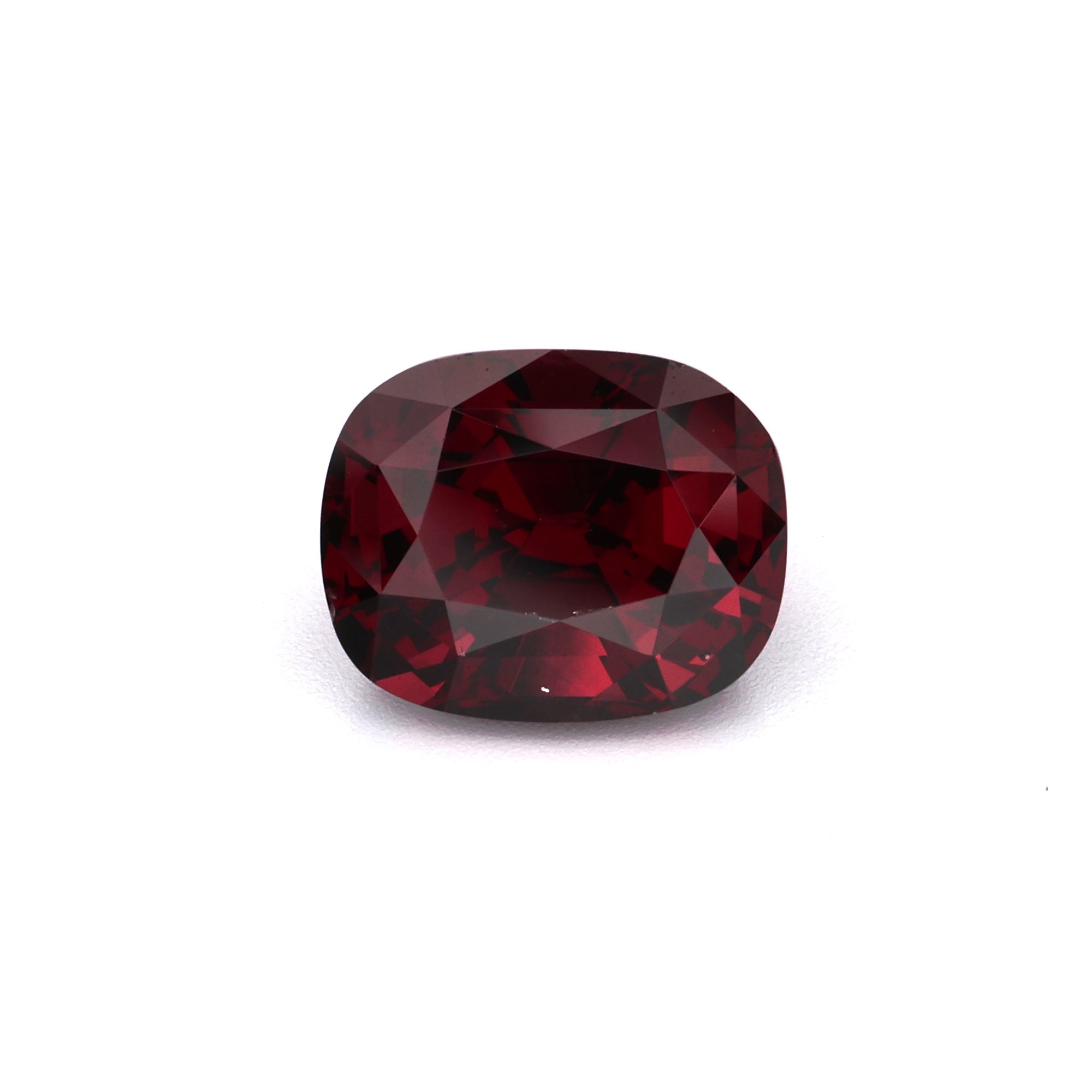 Garnet - 3.97 ct
