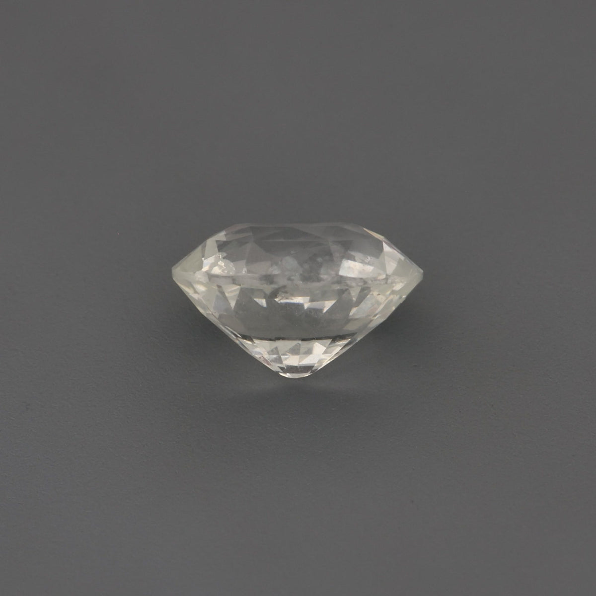 White Sapphire - 1.06 ct