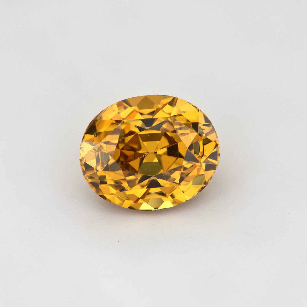 Yellow zircon - 4.4 ct