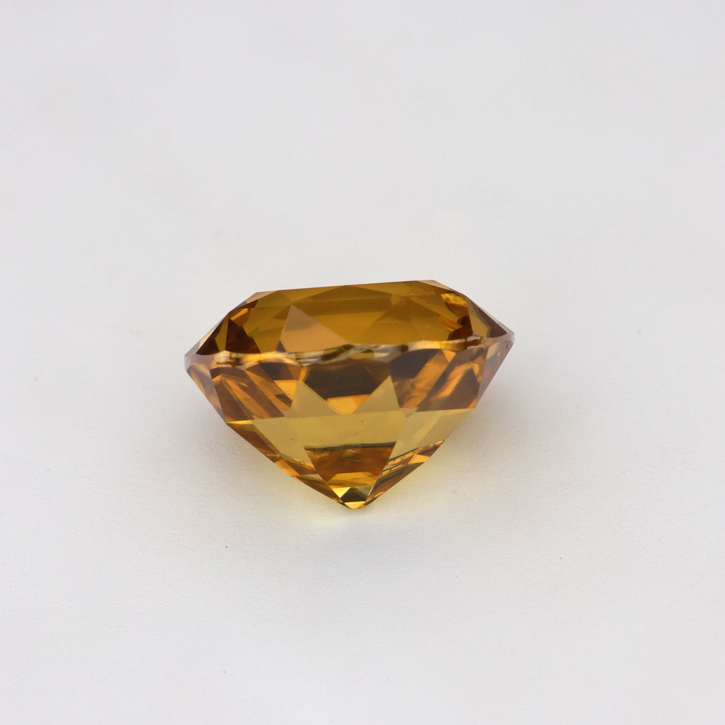 Yellow zircon - 4.4 ct