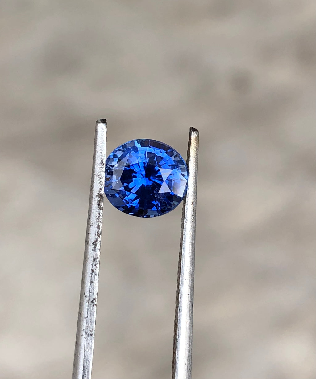 Blue sapphire - 1.78 ct