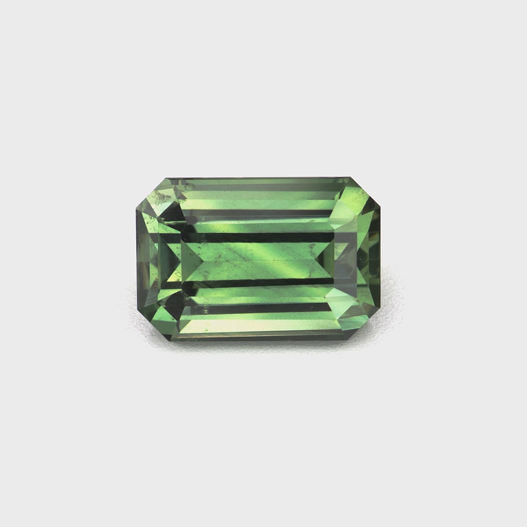 Green Sapphire - unheated - 1.28 Ct
