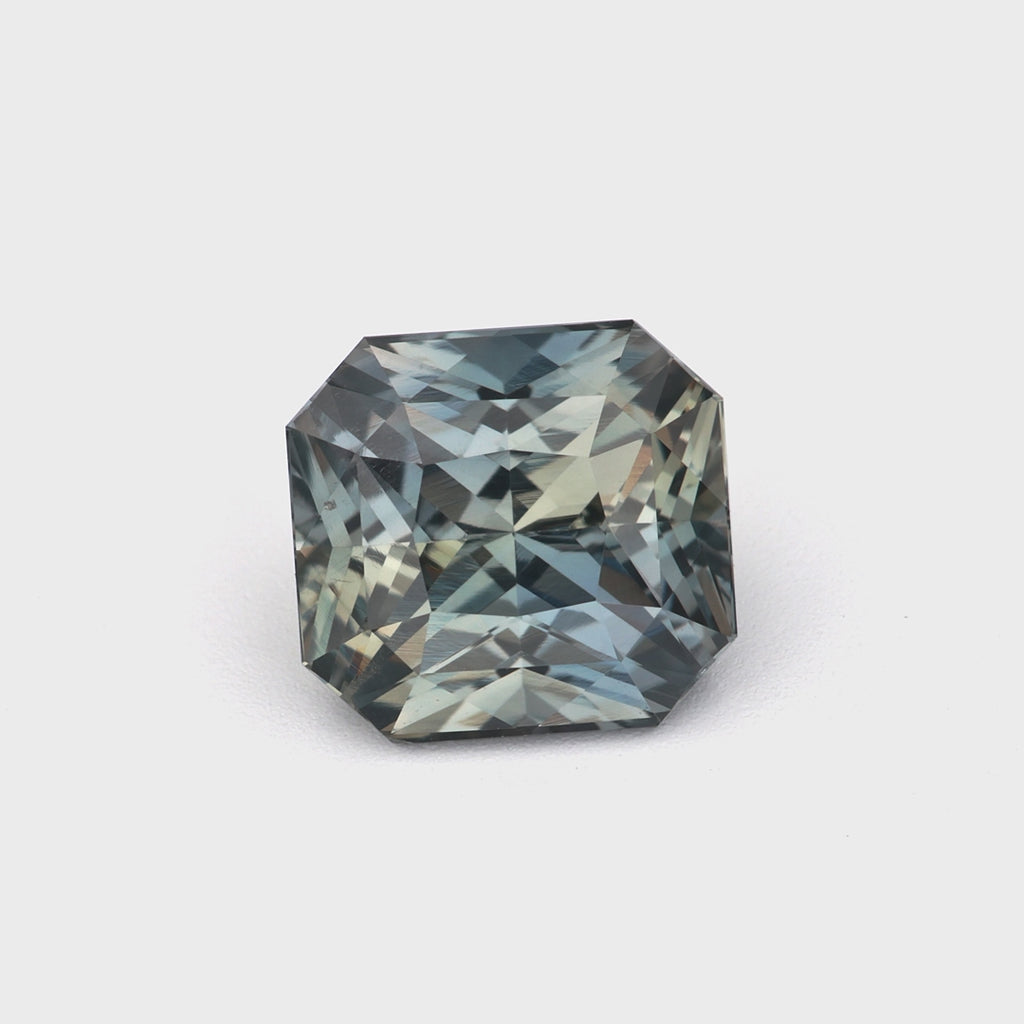 Bi colour sapphire - 2.08 ct