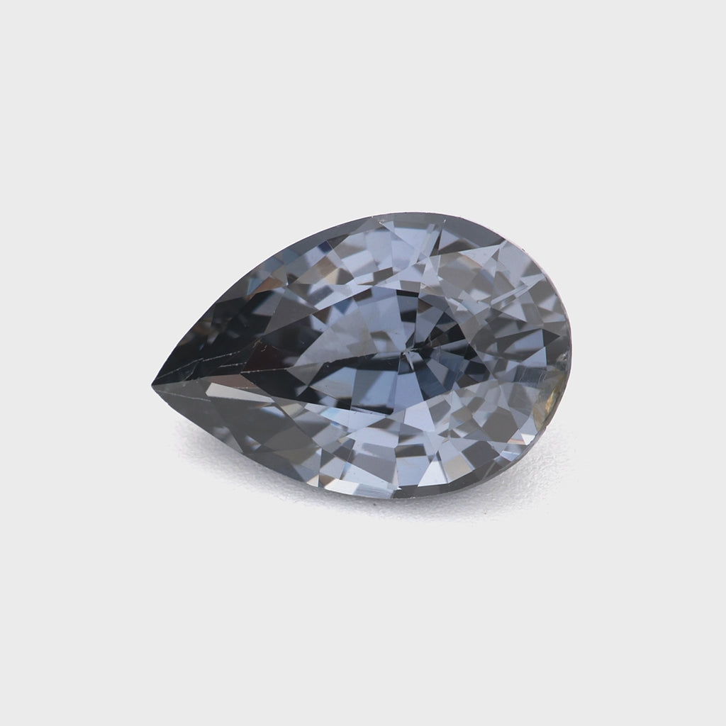 Gray spinel - 1.68 ct