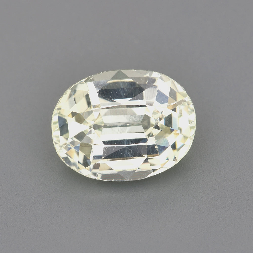 Vanadium chrysoberyl - 2.05 ct