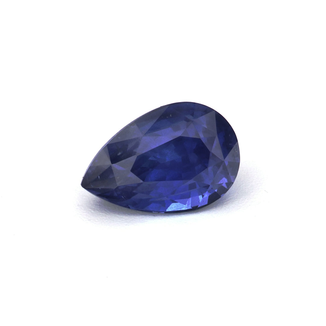 Blue Sapphire - 0.77 ct