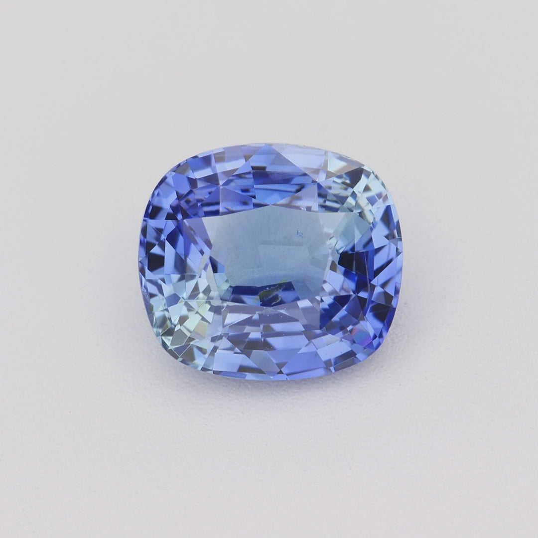Blue sapphire - 1.06 ct