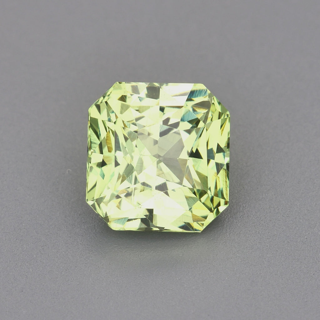 Green Chrysoberyl - 1.08 ct