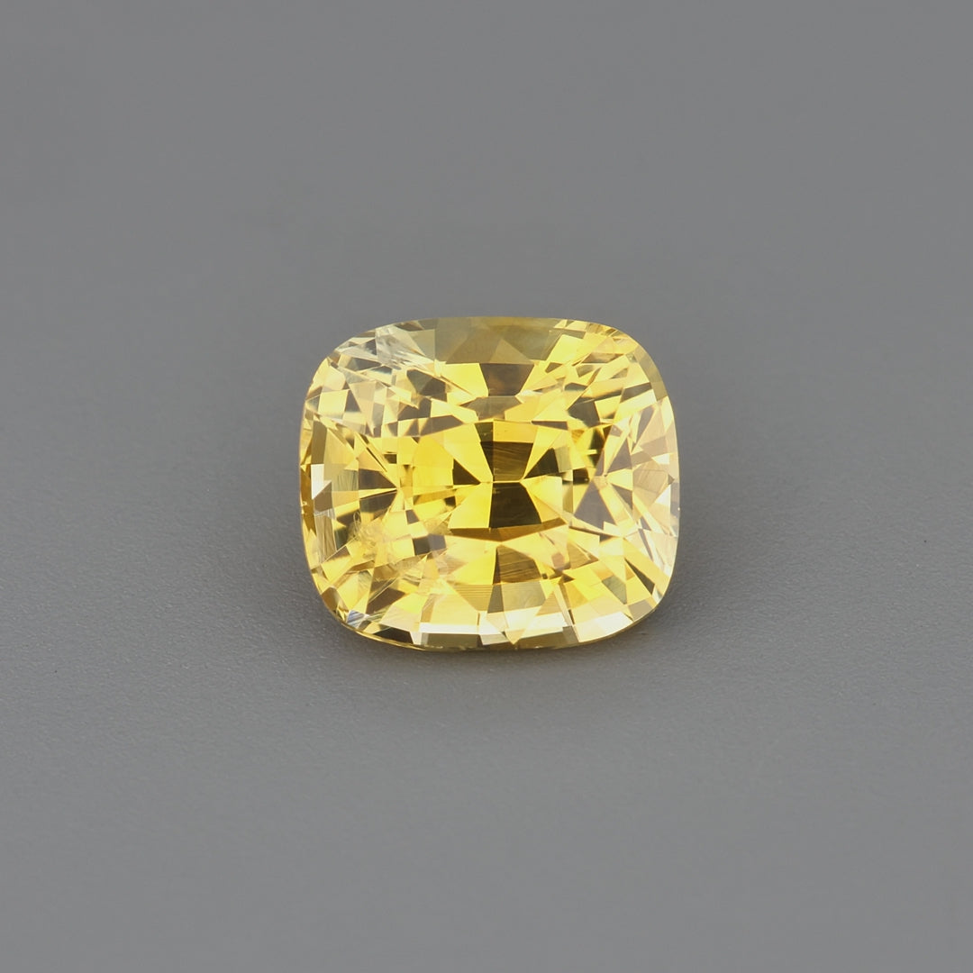 Yellow Sapphire - 1.27 ct