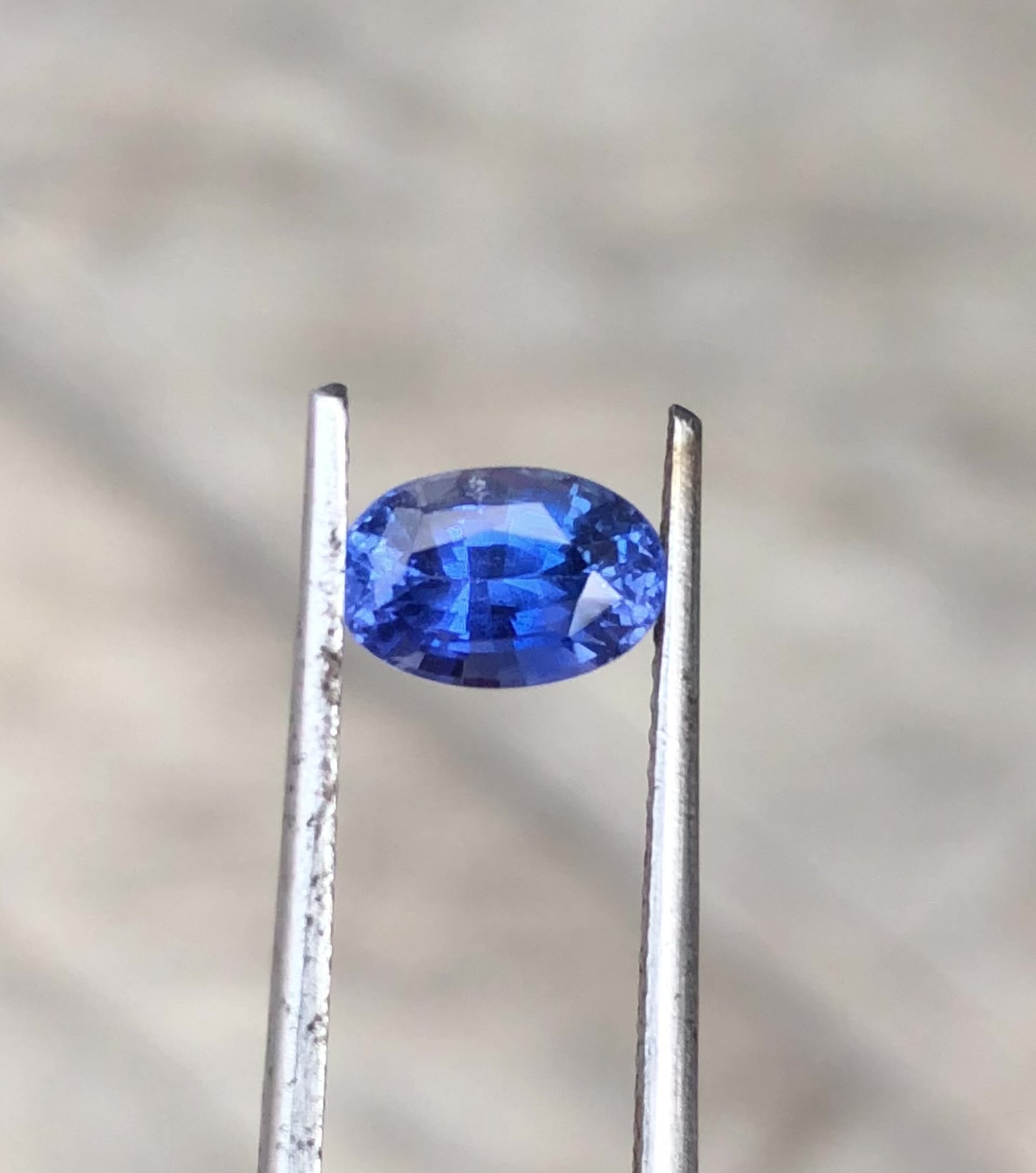 Blue sapphire - 1.50 ct